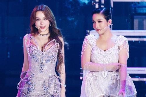 Bị khán giả phản ánh vì mặc trang phục ngắn đi biểu diễn, diva Mỹ Linh nói gì?