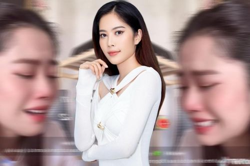 Xót xa khoảnh khắc Nam Em khóc nghẹn khi hát ca khúc về mẹ trên livestream