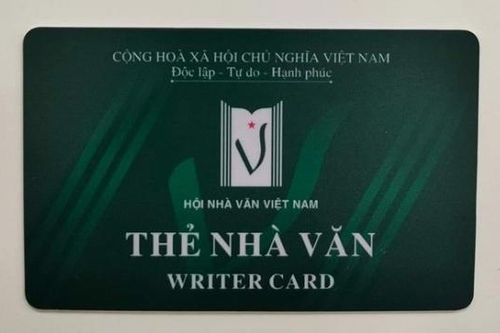 Thẻ nhà văn có gì đặc biệt?