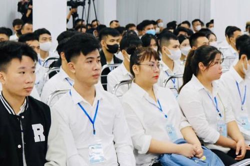 Hà Nội: Hàng nghìn lao động đăng ký dự thi tiếng Hàn đợt 1 năm 2024 để sang Hàn Quốc làm việc