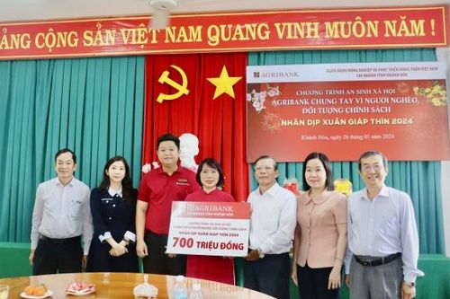 Agribank Chi nhánh tỉnh Khánh Hòa: Chung tay vì người nghèo, đối tượng chính sách nhân dịp xuân Giáp Thìn năm 2024