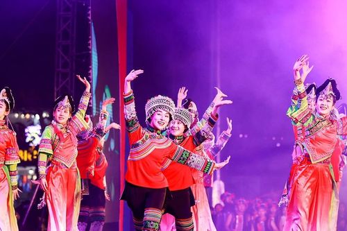 Liên hoan văn nghệ Việt Nam - Trung Quốc: Nhịp cầu gắn kết hai đất nước