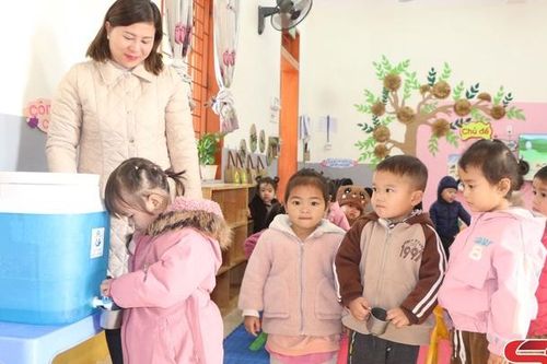 Cải thiện chất lượng nguồn nước uống vì sức khỏe cộng đồng