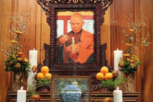 Lễ Đại tường và thỉnh xá-lợi Thiền sư Thích Nhất Hạnh an vị tại tổ đình Từ Hiếu - nơi ngài xuất gia