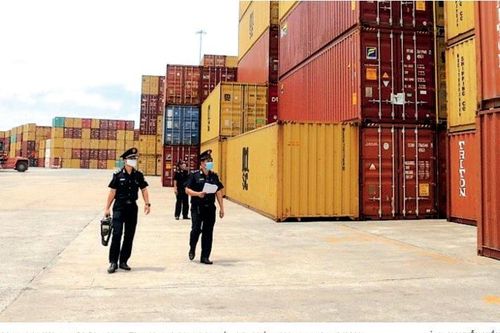 Thu thuế xuất nhập khẩu đang có xu hướng giảm dần