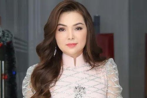 CEO thương hiệu áo dài Ngọc Trang: Tôi muốn góp phần gìn giữ tà áo dài Việt Nam