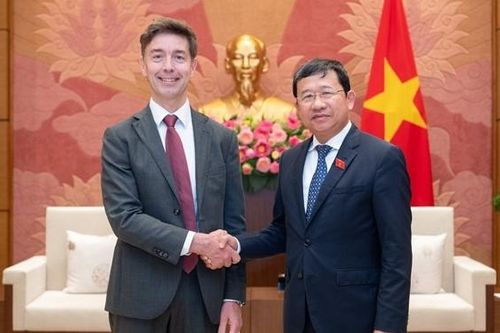 Chủ nhiệm Ủy ban Đối ngoại Vũ Hải Hà tiếp Đại sứ, Trưởng Phái đoàn EU tại Việt Nam