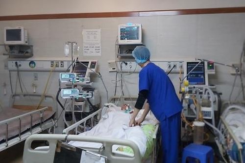 Giá rét, bệnh nhân cao tuổi nhập viện cấp cứu tăng 40%