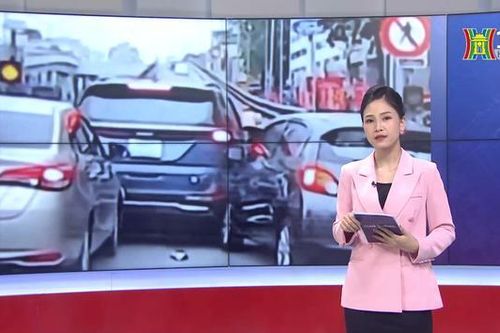Nguy hiểm khi bất ngờ dừng xe