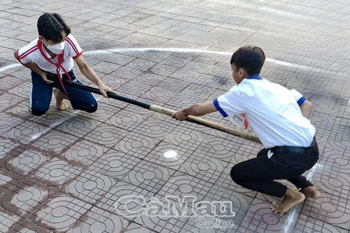 Rèn thể chất từ học đường