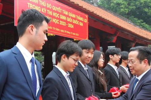 Hà Nội có 13 học sinh dự thi chọn đội tuyển quốc gia