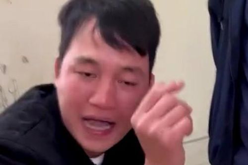 Phản ứng bất ngờ nam thanh niên Thanh Hóa khi gặp CSGT Hải Phòng