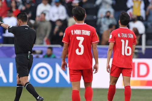 Đội tuyển Việt Nam: VAR phải từ trong ý thức cầu thủ