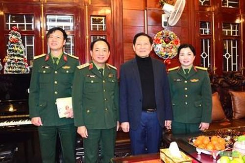 Thượng tướng Trịnh Văn Quyết thăm, chúc Tết các đồng chí nguyên lãnh đạo Quân đội