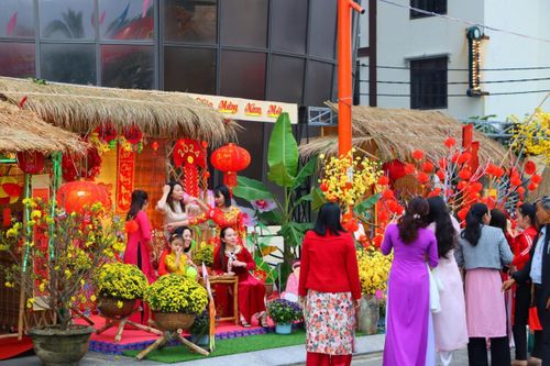 Tết Việt giữa 'phố Tây'