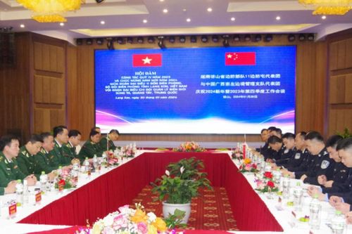 Phối hợp duy trì đảm bảo an ninh trật tự khu vực biên giới