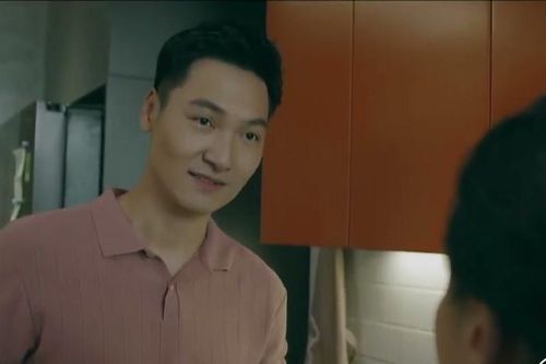 'Chúng ta của 8 năm sau' tập 38: Lâm lại theo đuổi Dương, ông Quảng đi cấp cứu