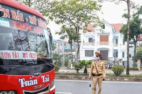 Hà Nội lập tổ công tác đặc biệt xử lý vi phạm xuyên Tết trên các tuyến quốc lộ