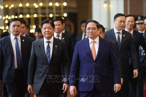 Thủ tướng Phạm Minh Chính và Tổng thống Philippines Ferdinand Marcos Jr. gặp gỡ doanh nghiệp hai nước