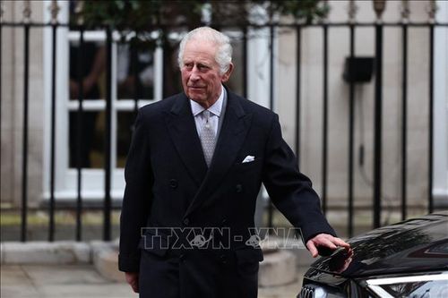 Anh: Vua Charles III xuất viện sau phẫu thuật