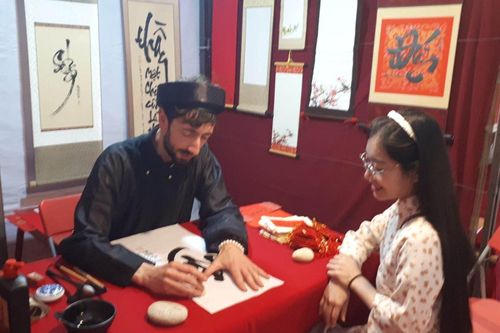 Hội chữ Xuân Giáp Thìn tại Văn Miếu - Quốc Tử Giám tái hiện không gian truyền thống xưa