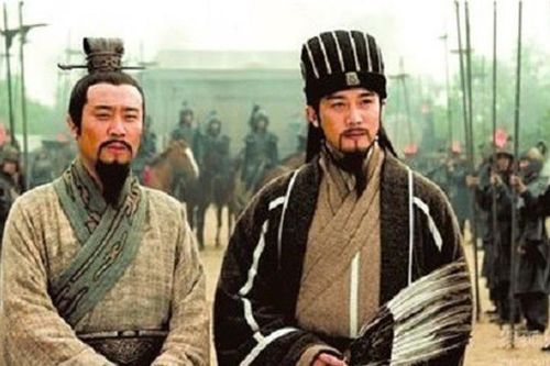 1 yếu tố giúp Lưu Bị từ người bán giày cỏ trở thành hoàng đế, lập ra nước Thục lưu danh sử sách: Người thời nay nên học!