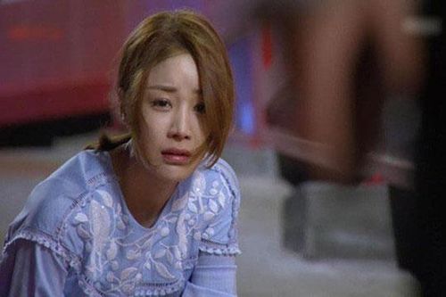 Ngày chị gái về nhà chồng, bất ngờ anh rể thông báo trả dâu và đòi lại 2 tỷ hồi môn khiến cả nhà tôi sốc nặng