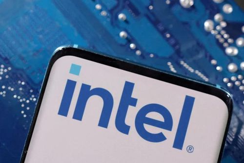 Intel tụt lại phía sau trong cuộc đua chip AI