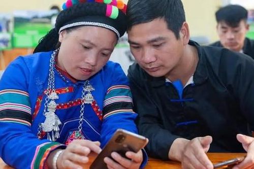 Hỗ trợ thúc đẩy và lan tỏa sáng kiến 'Làng số'