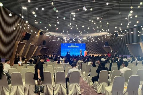 Chân dung 'chuyên gia thẩm mỹ Mr. Lee' bị phát hiện tại hội thảo 'chui'