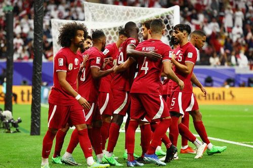 Ngược dòng hạ Palestine, Qatar vào tứ kết Asian Cup