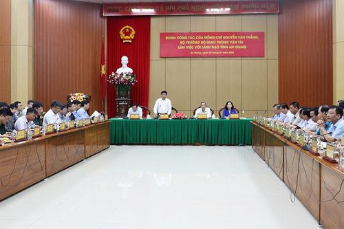 Bộ trưởng Bộ Giao thông vận tải Nguyễn Văn Thắng làm việc tại An Giang