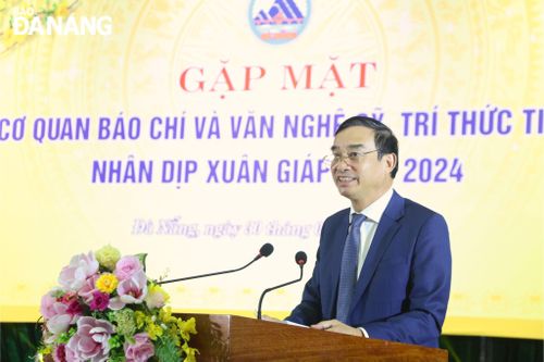 Báo chí, văn nghệ sĩ, trí thức tiếp tục đồng hành trong sự phát triển của thành phố năm 2024