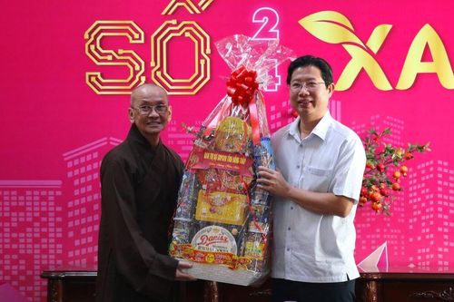 Ban Trị sự Giáo hội Phật giáo Việt Nam tỉnh thăm, chúc Tết lãnh đạo UBND tỉnh