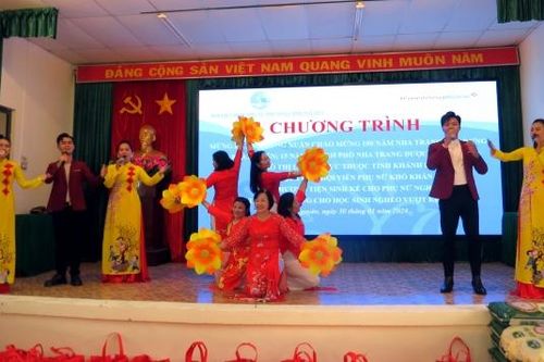 Hội Liên hiệp Phụ nữ phường Vĩnh Nguyên: Tổ chức chương trình mừng Đảng mừng xuân năm 2024