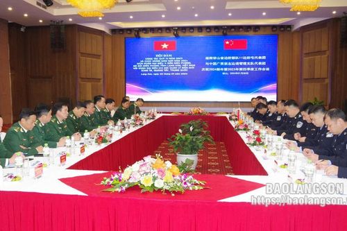 Hội đàm về công tác biên giới