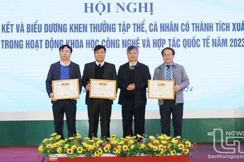 Tăng cường hoạt động khoa học công nghệ và hợp tác quốc tế