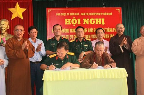 Ban Chỉ huy Quân sự TP.Biên Hòa và Ban Trị sự GHPGVN Thành phố ký kết phối hợp hoạt động