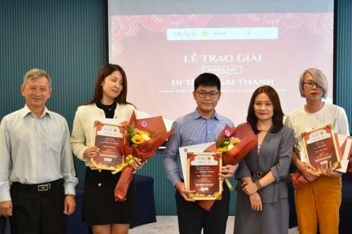 Trao giải cuộc thi 'Đi tìm vị Sài Thành'