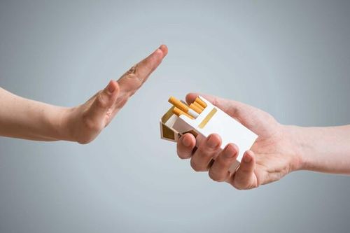 Tái chế đầu lọc thuốc lá làm nhựa đường đi bộ