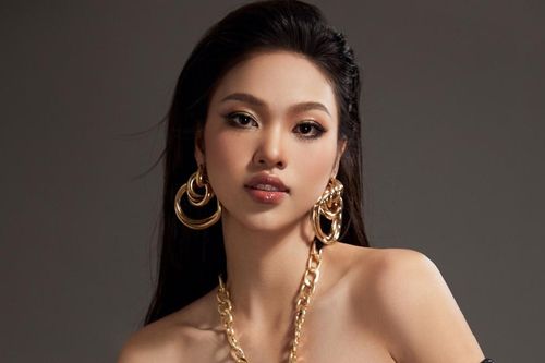 Nữ vận động viên bỏ bóng chuyền, bước chân vào showbiz