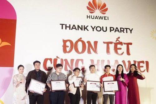 Huawei Việt Nam vinh danh 6 sinh viên chiến thắng cuộc thi ICT Competition quốc gia