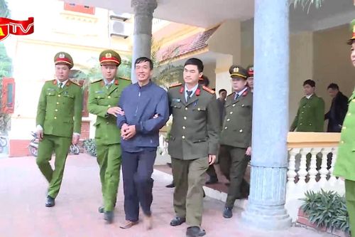 Bắt đối tượng dùng Facebook livestream chống phá Đảng, Nhà nước
