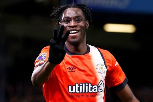 Cầu thủ tên lạ ghi hat-trick ở Premier League