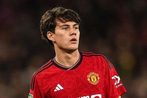 Tin chuyển nhượng 31/1: Thêm cầu thủ MU gia nhập La Liga, 'Kaka mới' cập bến Barca