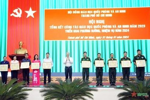 TP Hồ Chí Minh chú trọng chất lượng công tác giáo dục quốc phòng, an ninh