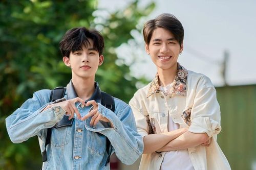 Doãn Hiếu 'bắt tay' producer Khánh viết ca khúc tết 'Về nhà thôi'