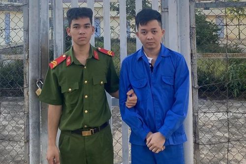 Xử lý thanh niên lập Facebook giả mạo lừa đảo gần 300 người