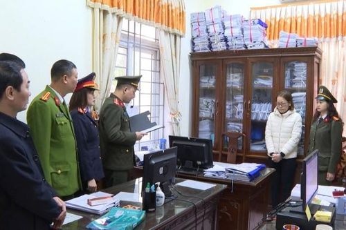 Thanh Hóa: Khởi tố 23 đối tượng đưa, nhận hối lộ làm giấy tờ đất