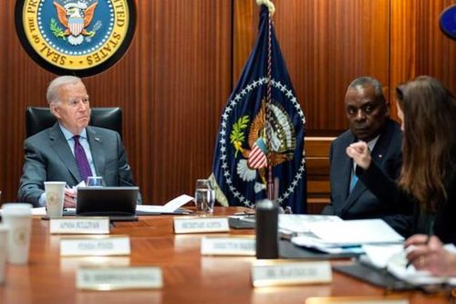Tổng thống Biden đã quyết định cách Mỹ đáp trả vụ tấn công chết người vào tiền đồn sa mạc